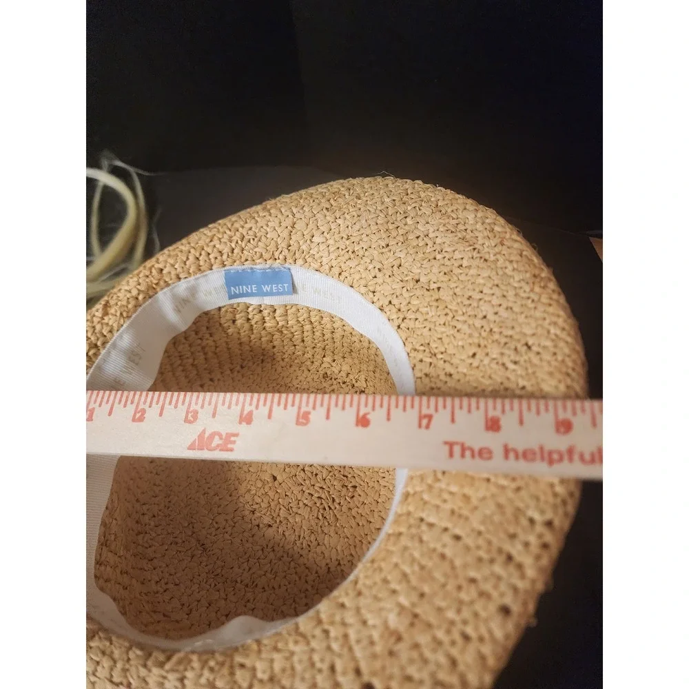 Nine West Tan Straw Sun Hat Woven Raffia Coconut Button Band Summer Beach Hat